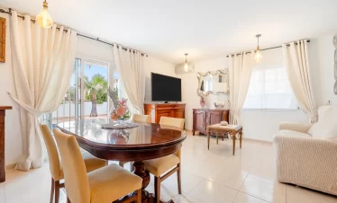 Casa con piscina en Miami